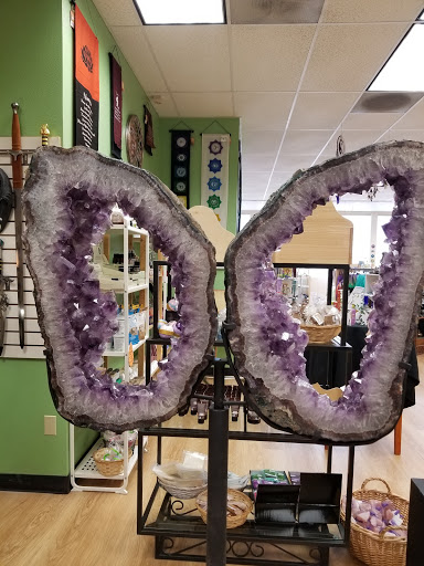 Gift Shop «Crescent Moon Gifts», reviews and photos, 2502 6th Ave, Tacoma, WA 98406, USA