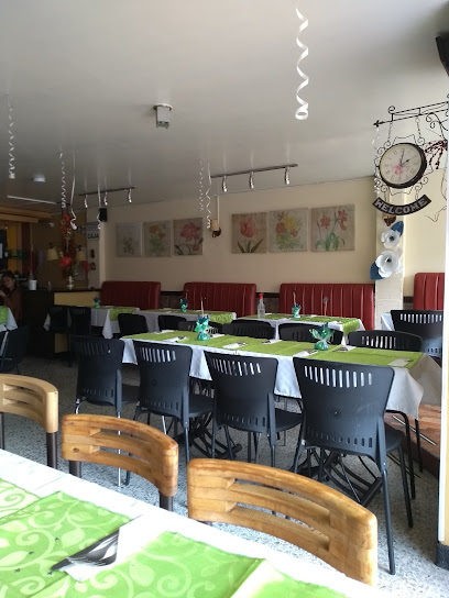 OlivaS Café Restaurant, Granada, Chapinero