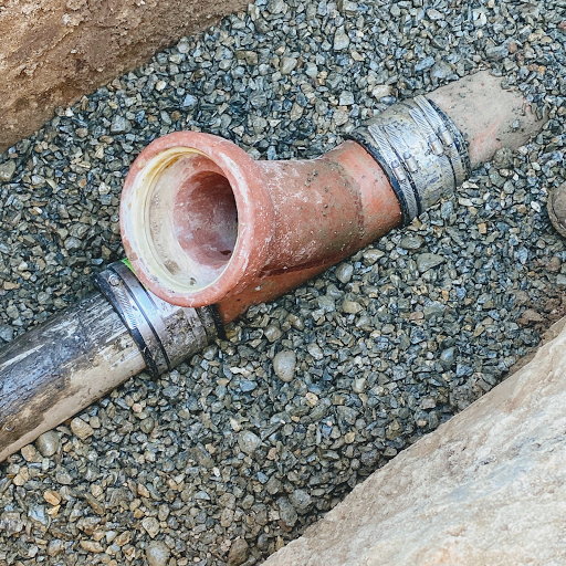 Plumber «New Flow Plumbing Roseville», reviews and photos, 622 Whyte Ave, Roseville, CA 95661, USA