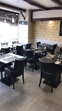 Atmosphère du Restaurant libanais Restaurant Traiteur Samah à Livry-Gargan - n°18