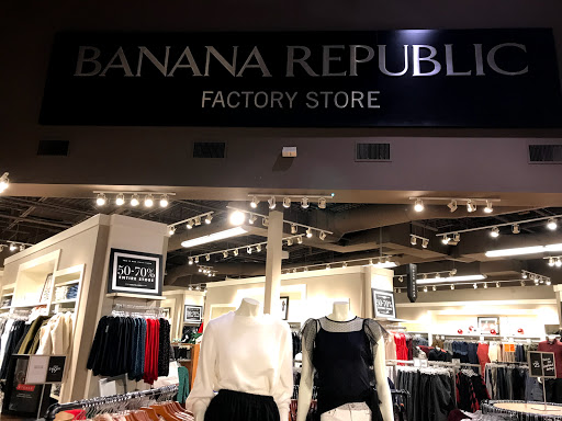 Clothing Store «Banana Republic», reviews and photos, 1001 N Arney Rd, Woodburn, OR 97071, USA