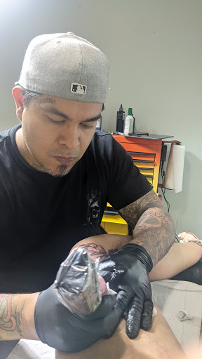 Tattoo Shop «The Lost Boys Tattoo», reviews and photos, 2119 E 5th St, Tyler, TX 75701, USA