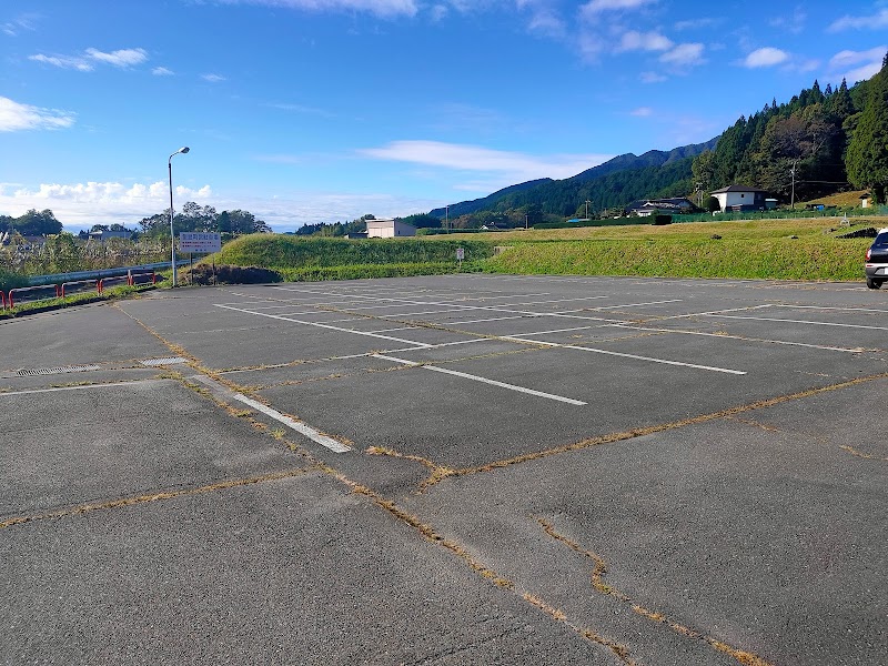 飯島町営駐車場