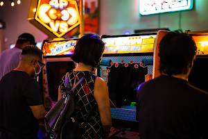 Neon Retro Arcade image