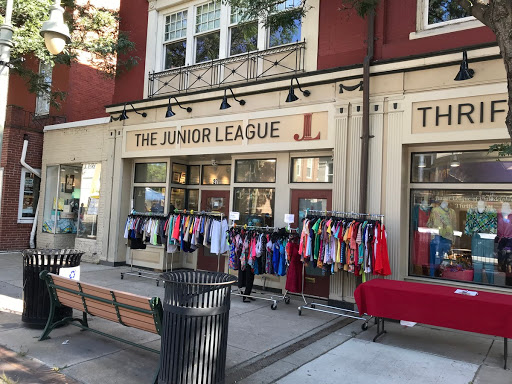 Junior League Thrift Shop, 25 Lancaster Ave, Ardmore, PA 19003, USA, 