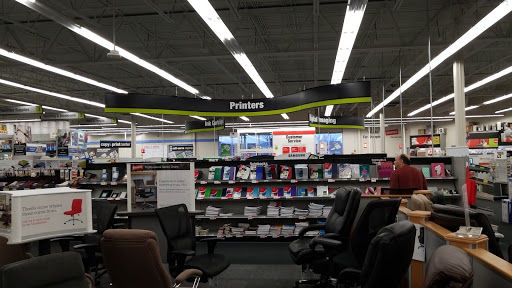 Office Supply Store «Staples», reviews and photos, 1125 E Ogden Ave, Naperville, IL 60563, USA