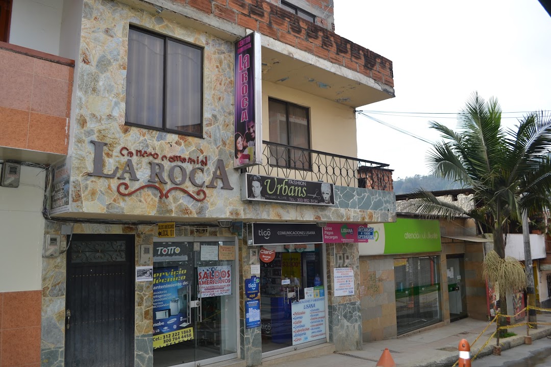 Centro comercial la roca