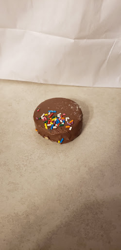 Pastry Shop «Luckhaus & Brubaker Sweets & Treats», reviews and photos, 1939 Maybank Hwy, Charleston, SC 29412, USA