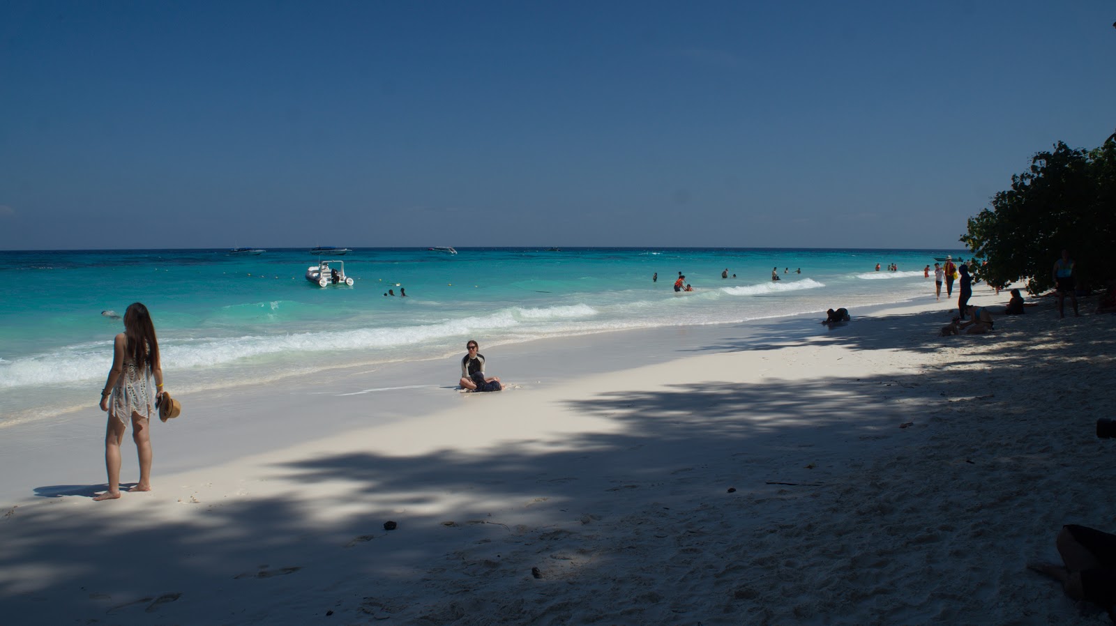 Fotografija Plaža otoka Tachai nahaja se v naravnem okolju
