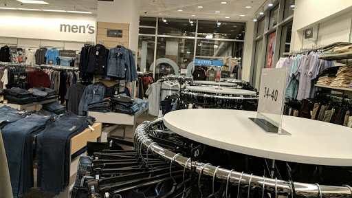 Department Store «Nordstrom Rack Downtown Portland», reviews and photos, 245 SW Morrison St, Portland, OR 97204, USA