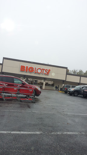 Big Lots, 2525 Cleanleigh Dr, Baltimore, MD 21234, USA, 