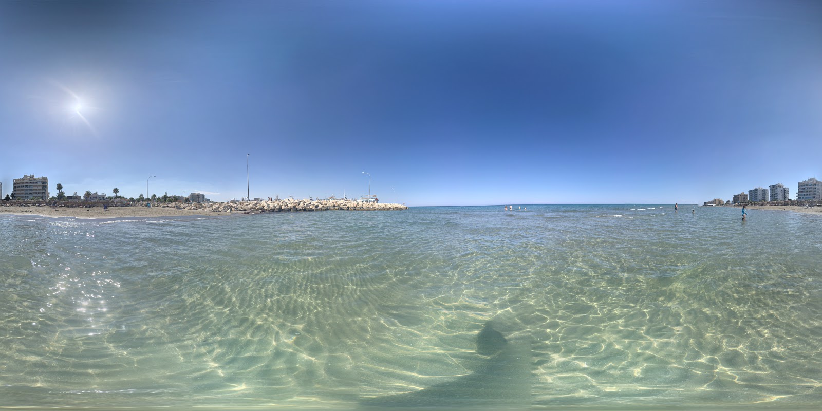 Foto van Kastella beach met ruim strand