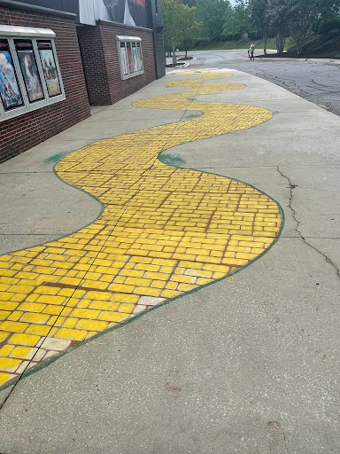 Movie Theater «RED Cinemas - Restaurant Entertainment District - Stadium 15», reviews and photos, 1305 Battleground Ave, Greensboro, NC 27408, USA