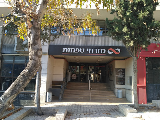 Mizrahi Tefahot Bank