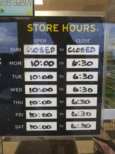 Pet Supply Store «Pets Plus», reviews and photos, 6419 University Ave, Lubbock, TX 79413, USA