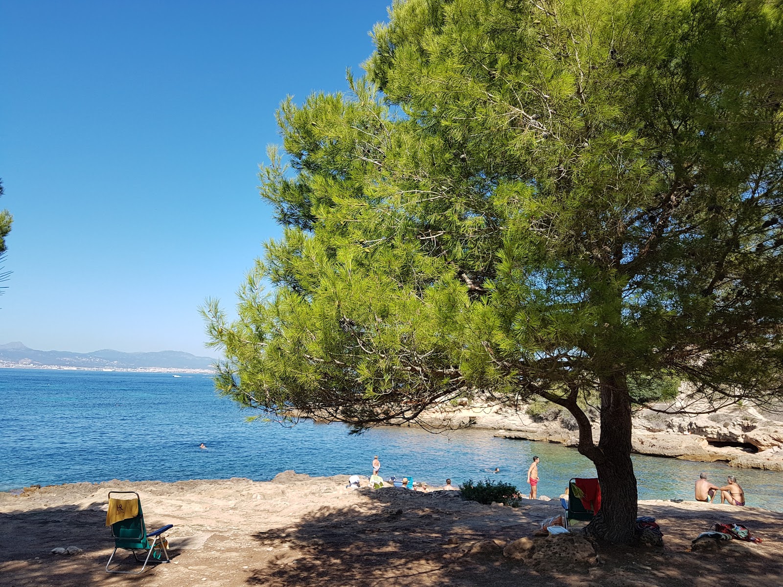 Platja Calo de ses Lleonardes的照片 野外区域