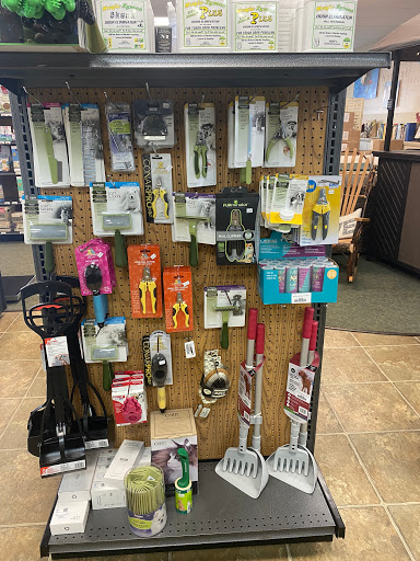 Pet Supply Store «The Natural Pet Enrichment Center», reviews and photos, 6720 Royalton Rd, North Royalton, OH 44133, USA