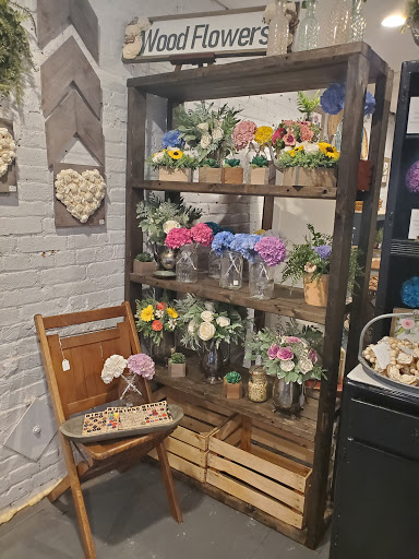 Antique Furniture Store «The Mill At Keymar Vintage And Antiques», reviews and photos, 900 Francis Scott Key Hwy, Keymar, MD 21757, USA