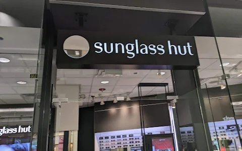 Sunglass Hut image