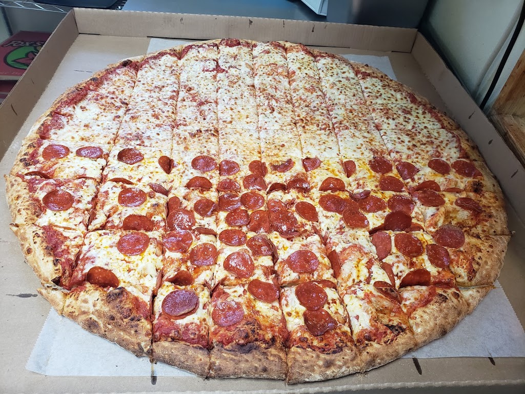 Fox's Pizza Den 15774