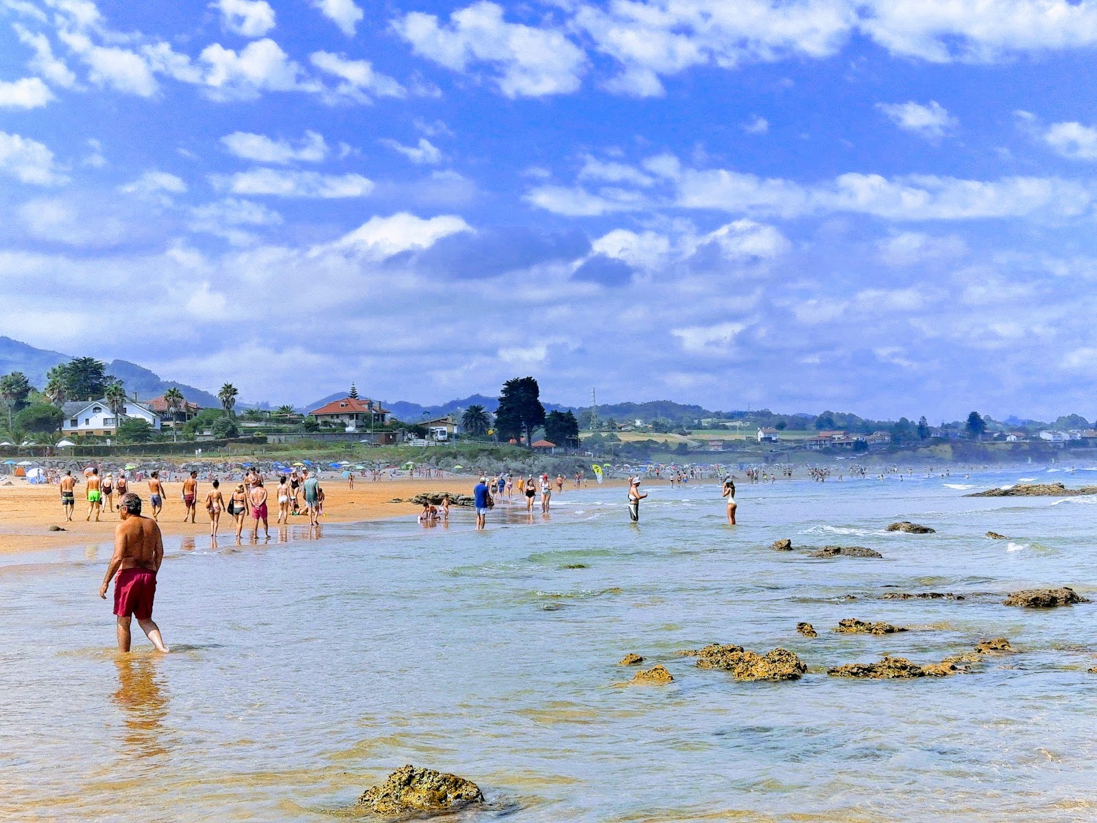 Fotografie cu Playa de La Espasa zonele de facilități