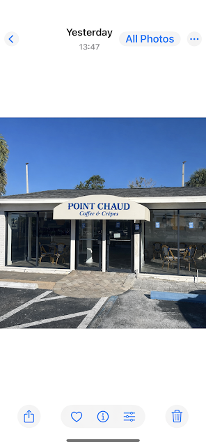 Point Chaud Coffee & Crêpes