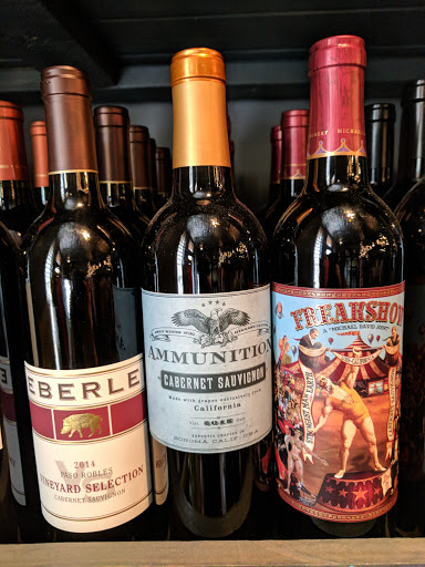 Wine Bar «The Carriage Wine and Market», reviews and photos, 121 E Mobile St, Florence, AL 35630, USA