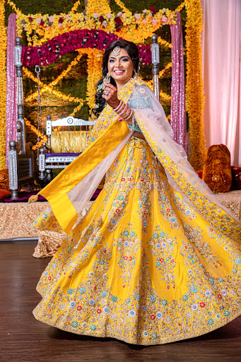 Bridal Shop «Panache Bridal & Formal», reviews and photos, 6978 Cypress Creek Pkwy, Houston, TX 77069, USA