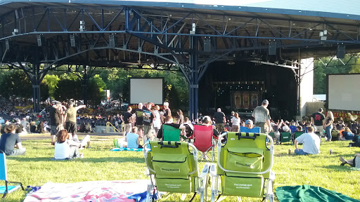 Live Music Venue Jiffy Lube Live Reviews And Photos 7800