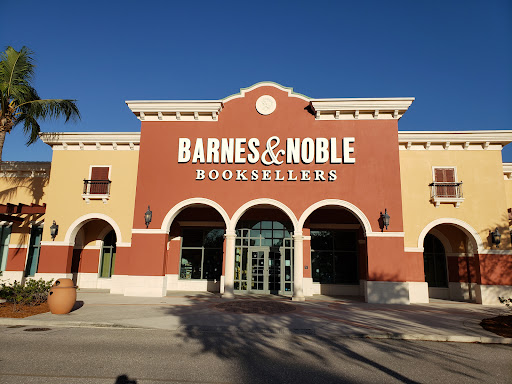 Book Store «Barnes & Noble», reviews and photos, 23130 Fashion Dr, Estero, FL 33928, USA