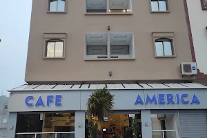 Café America image