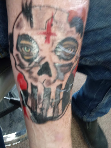 Explore balance tattoo ideas, creative tattoo ideas in Peru, available at Ritual Tattoo Club