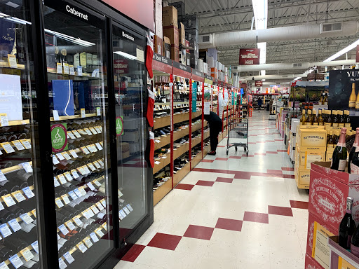 Wine Store «Total Wine & More», reviews and photos, 2976 Battleground Ave, Greensboro, NC 27408, USA