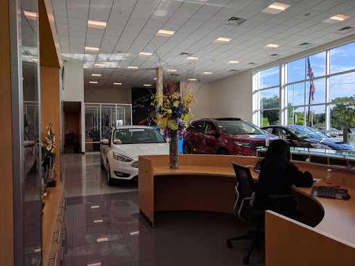 Ford Dealer «Dana Ford Lincoln», reviews and photos, 266 West Service Road, Staten Island, NY 10314, USA