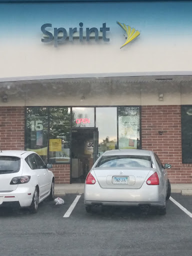 Cell Phone Store «Sprint Store», reviews and photos, 700 Wethersfield Ave c, Hartford, CT 06114, USA