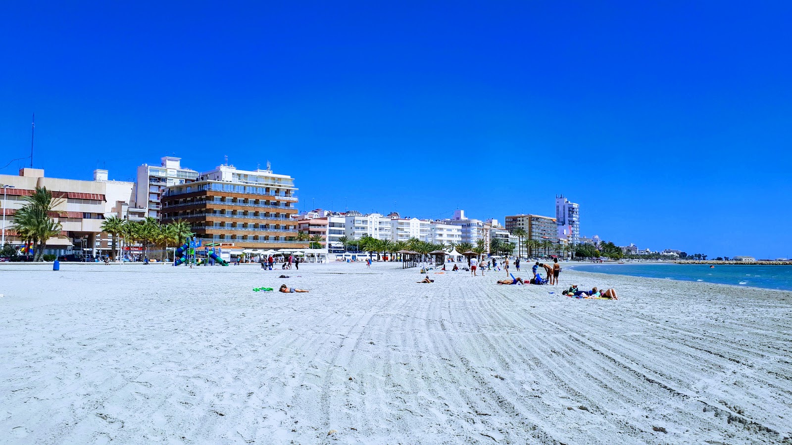 Photo of Beach Santa Pola 2 - popular place among relax connoisseurs
