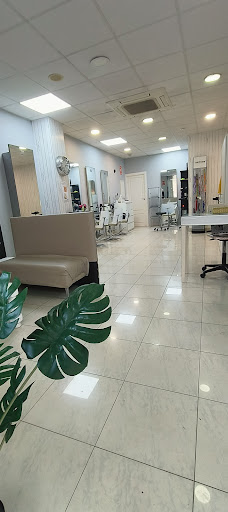 Peluquería Marga Roy y Micropigmentacion en Sant Boi de Llobregat, Barcelona