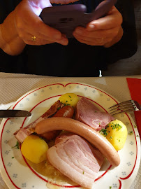 Choucroute d'Alsace du Restaurant français Restaurant Gurtlerhoft à Strasbourg - n°13