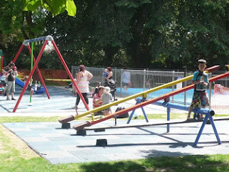 Woodham Park Kids Playground