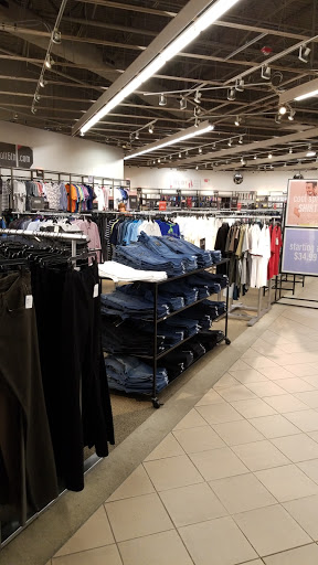 Department Store «Saks OFF 5TH», reviews and photos, 11201 NW 12th St, Miami, FL 33172, USA