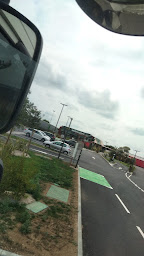 Photo n°9 de McDonald's Saint Pol de Léon à Saint-Pol-de-Léon ()