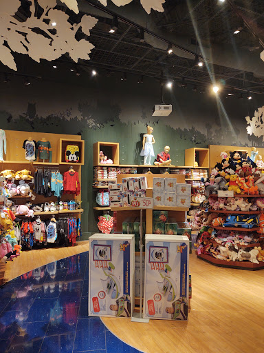 Toy Store «Disney Store», reviews and photos, 2223 N Westshore Blvd, Tampa, FL 33607, USA