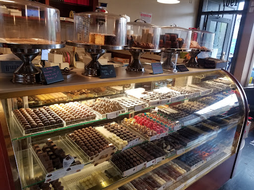 Leonidas Cafe Chocolaterie image 5