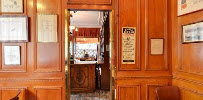 Photos du propriétaire du Restaurant français Caves Pétrissans à Paris - n°14