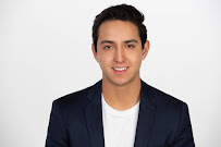 Studio Redleaf Headshots Photography - Photo 7 - Car repair in Chicago, IL, Chicago