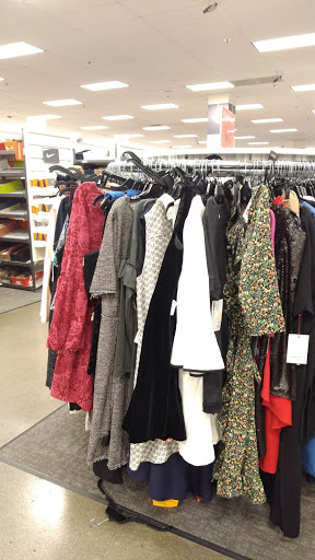 Department Store «Nordstrom Rack», reviews and photos, 17200 Southcenter Pkwy, Tukwila, WA 98188, USA