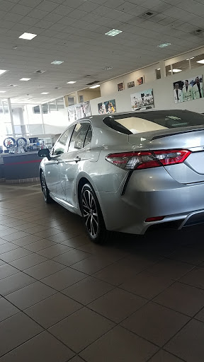 Toyota Dealer «Tracy Toyota», reviews and photos, 2895 Naglee Rd, Tracy, CA 95304, USA