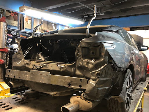 Auto Body Shop «G & G Custom Auto Body», reviews and photos, 113 Ferry St, Staten Island, NY 10302, USA