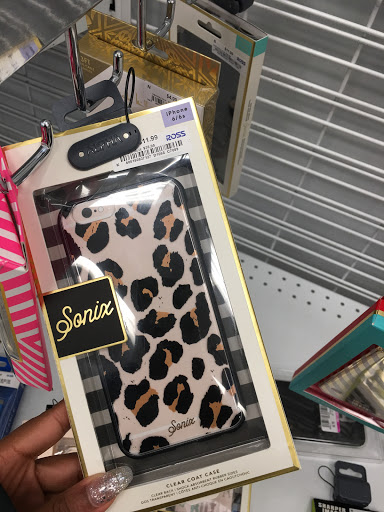 Clothing Store «Ross Dress for Less», reviews and photos, 2870 Chapel Hill Rd, Douglasville, GA 30135, USA