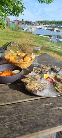 Plats et boissons du Bar-restaurant à huîtres La Cabane du tapioou à La Teste-de-Buch - n°10